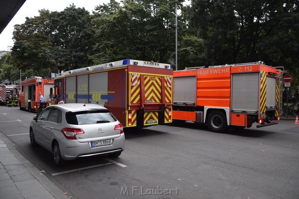 Feuer 2 WDR Koeln Altstadt Nord An der Rechtschule P095.JPG - Miklos Laubert